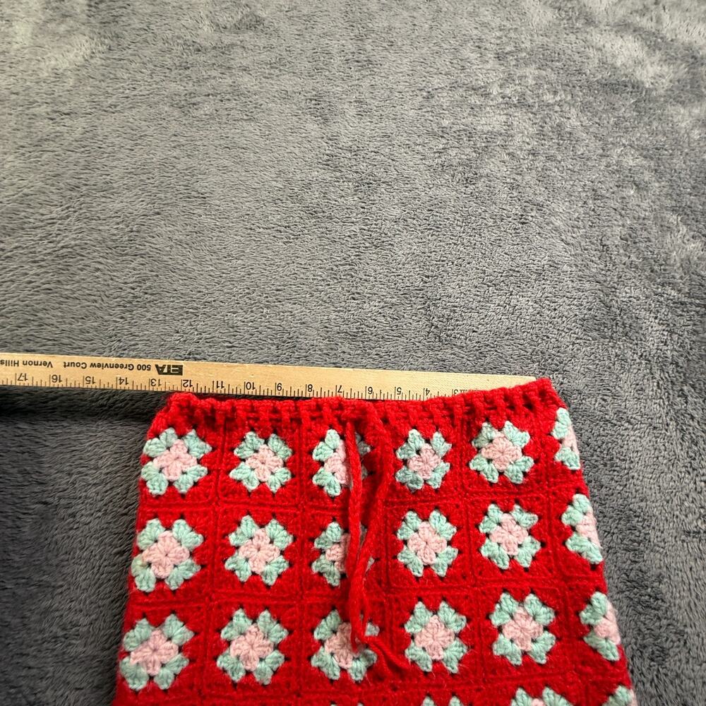 Crochet Knit Granny Square Mini Skirt Womens 24" Red Floral Drawstring Pull On - Picture 2 of 4
